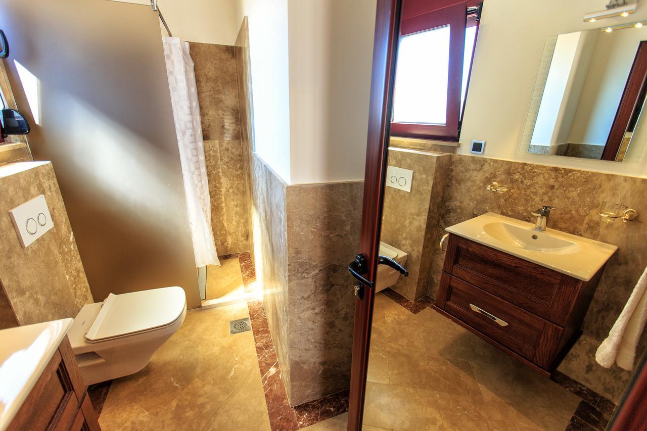 Compass Aparthotel Dobra Voda Exterior photo