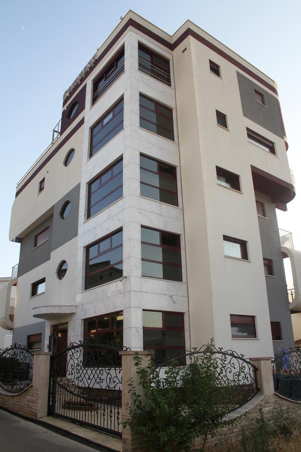Compass Aparthotel Dobra Voda Exterior photo