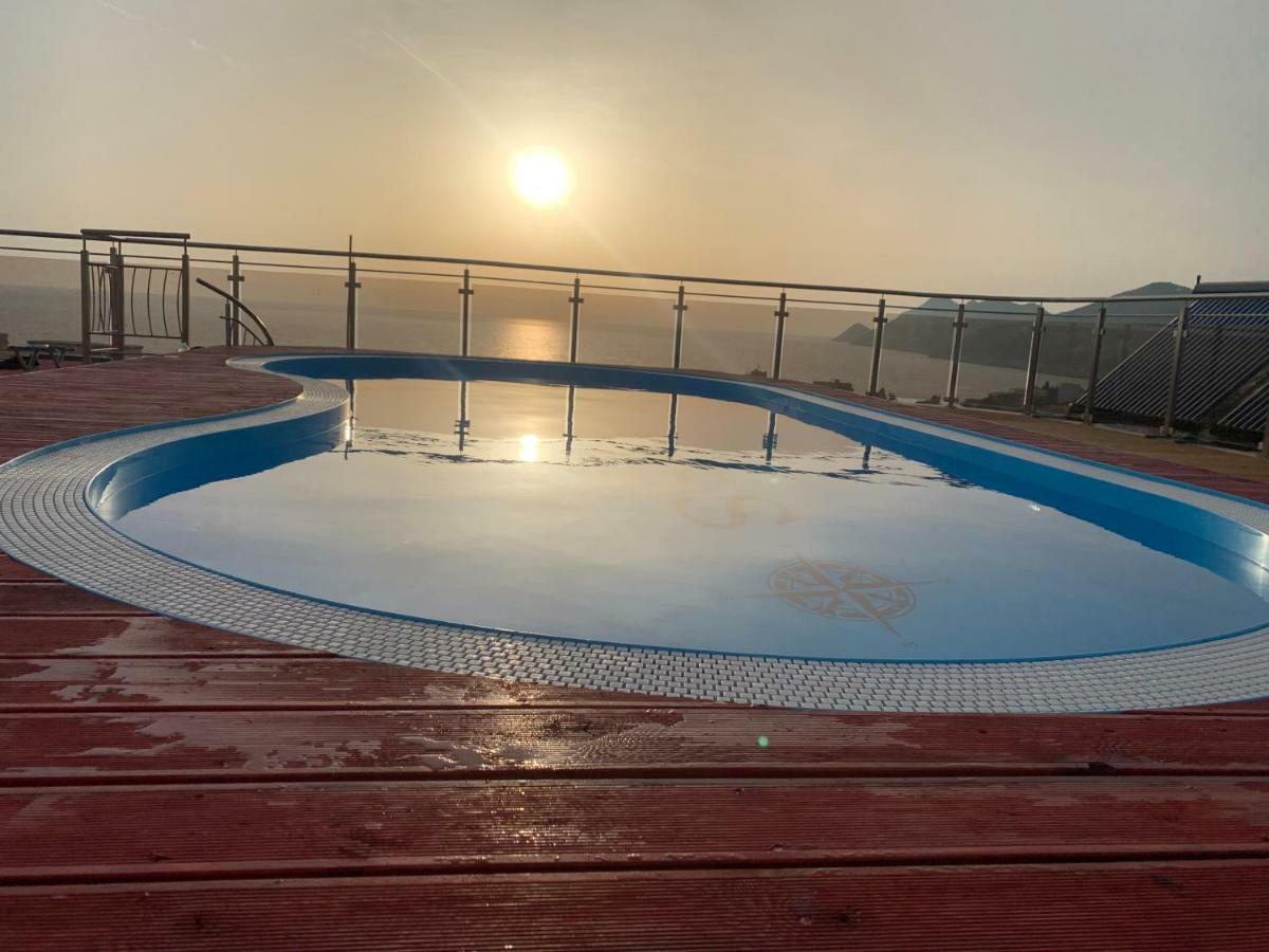 Compass Aparthotel Dobra Voda Exterior photo