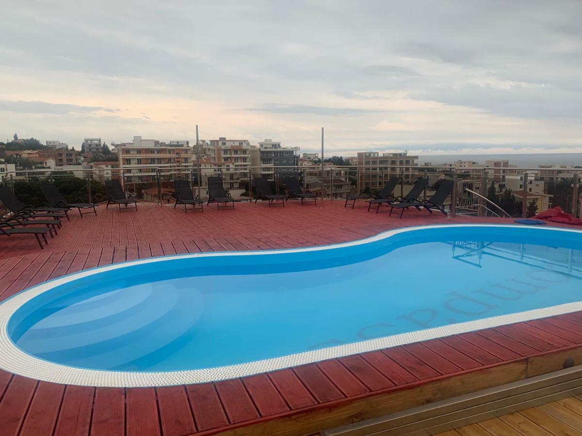 Compass Aparthotel Dobra Voda Exterior photo