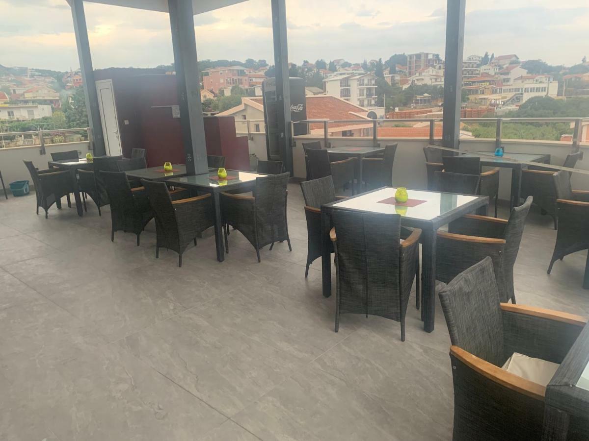 Compass Aparthotel Dobra Voda Exterior photo
